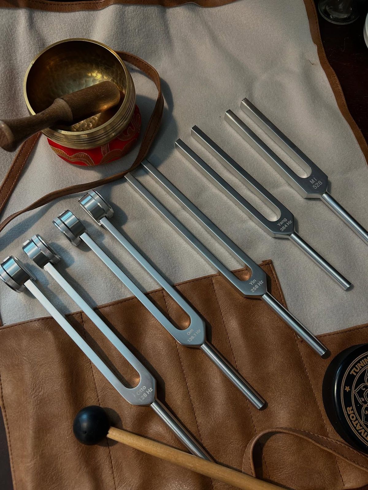 Set de diapasons thérapeutiques — Tuning Forks
